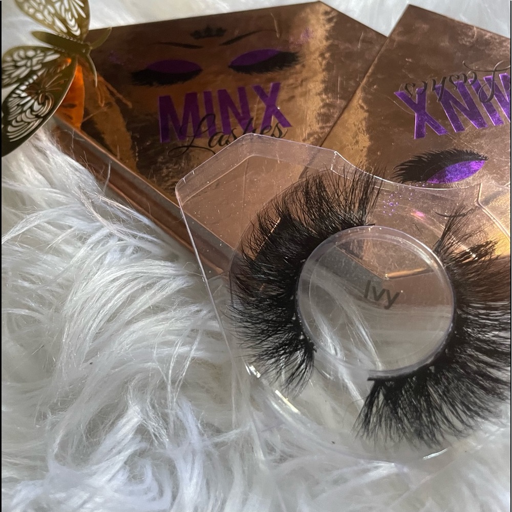 Beautiful mink Lashes - Picture 2 of 7